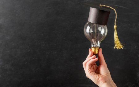 What Are the Most Relevant Business Management Dissertation Topics in the UK?