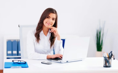 Revolutionizing Healthcare Front Desks: How VirtualCare Assistants Are Transforming Patient Interactions