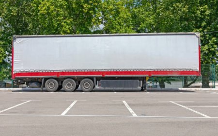 Semi Trailer Parking Space for Rent in Prime Locations