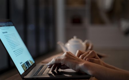 When to Hire a Professional Proofreader